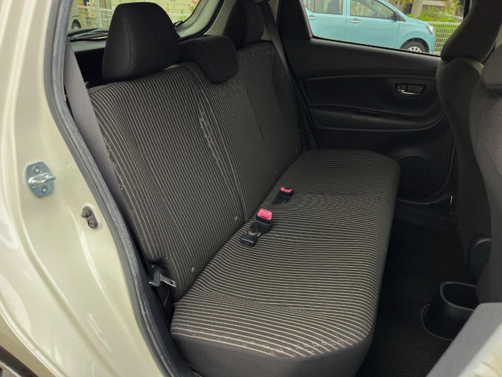 2015 Toyota Vitz DBA-NSP130 (UW-6a126ce19161e)[20]