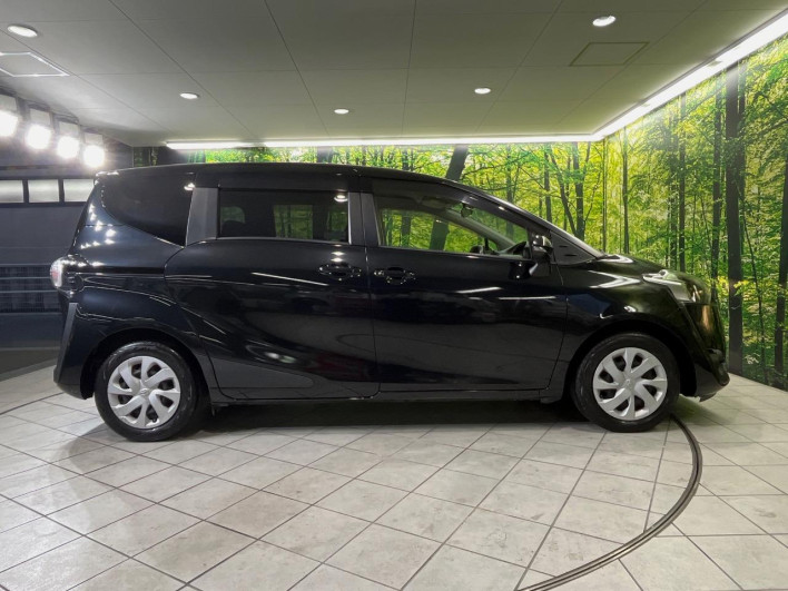 2015 Toyota Sienta DBA-NSP170G (UW-6a126ce218ba4)[4]