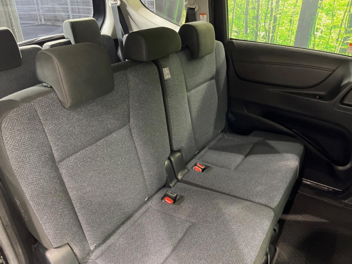 2015 Toyota Sienta DBA-NSP170G (UW-6a126ce218ba4)[19]