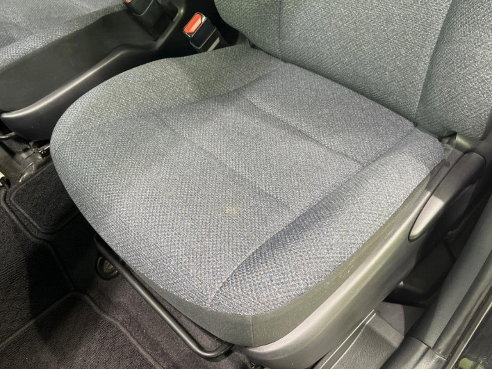 2015 Toyota Sienta DBA-NSP170G (UW-6a126ce218ba4)[13]