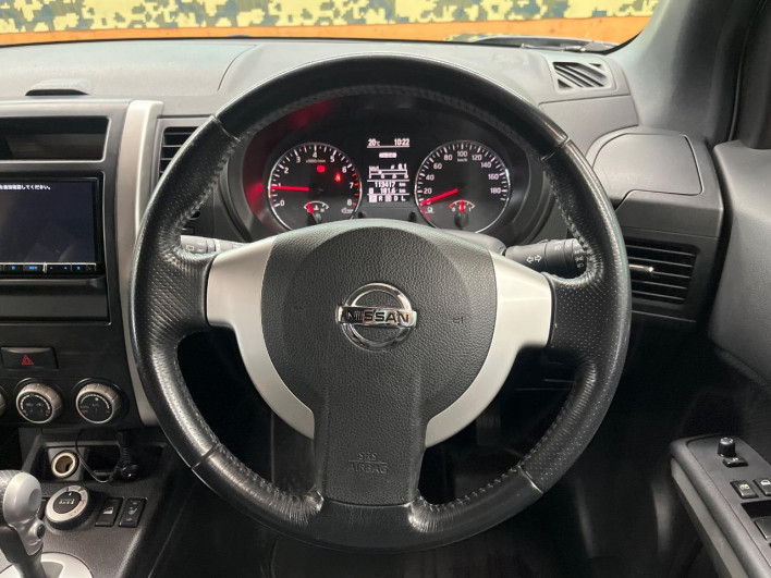 2011 Nissan X-Trail DBA-NT31 (UW-6a126ce546e51)[20]