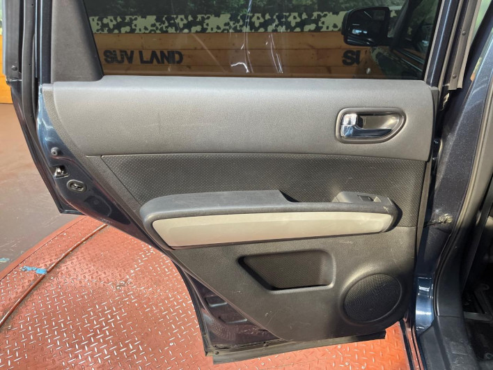 2011 Nissan X-Trail DBA-NT31 (UW-6a126ce546e51)[12]