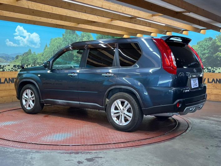 2011 Nissan X-Trail DBA-NT31 (UW-6a126ce546e51)[4]