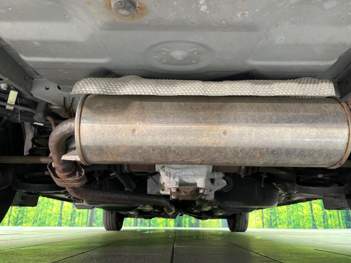 2013 Toyota Corolla Axio DBA-NZE164 (UW-6a126ce8c222e)[21]
