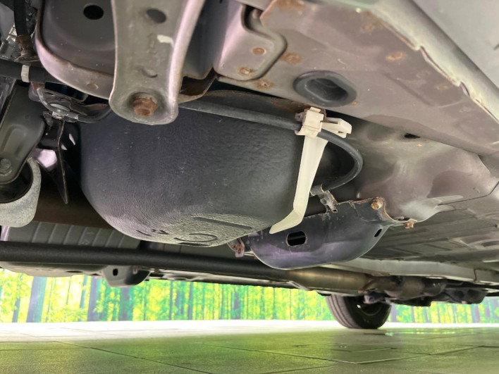 2013 Toyota Corolla Axio DBA-NZE164 (UW-6a126ce8c222e)[27]