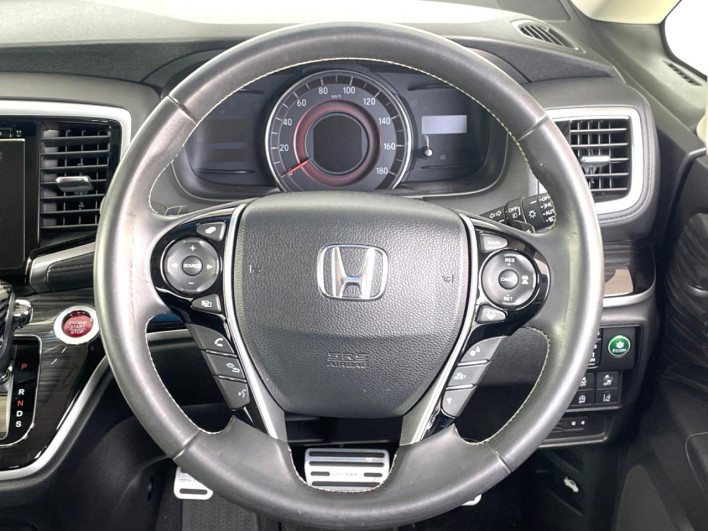 2016 Honda Odyssey DBA-RC1 (UW-6a126cea5701b)[26]