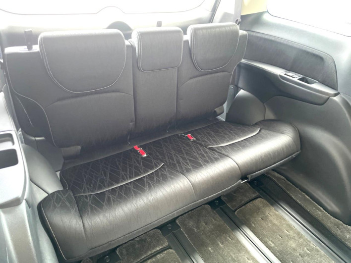 2016 Honda Odyssey DBA-RC1 (UW-6a126cea5701b)[20]