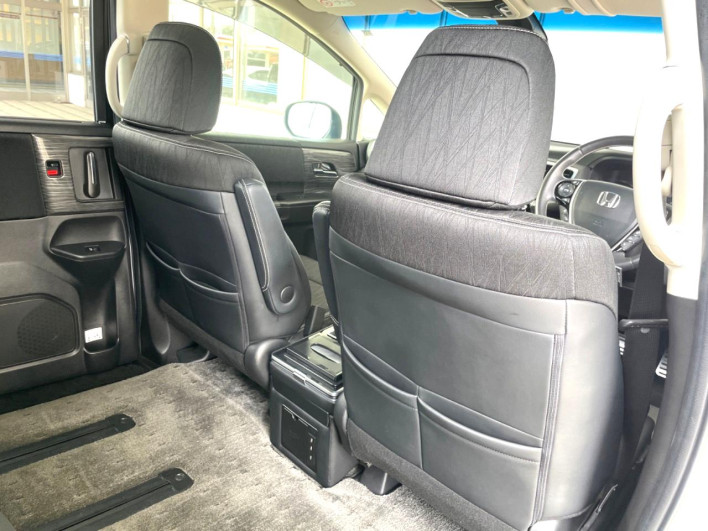 2016 Honda Odyssey DBA-RC1 (UW-6a126cea5701b)[23]