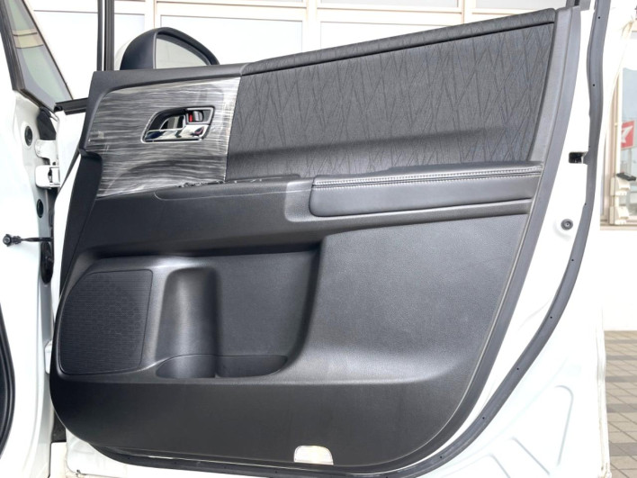 2016 Honda Odyssey DBA-RC1 (UW-6a126cea5701b)[28]