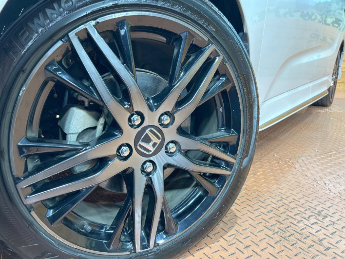 2017 Honda Odyssey DBA-RC1 (UW-6a126cea85c66)[5]