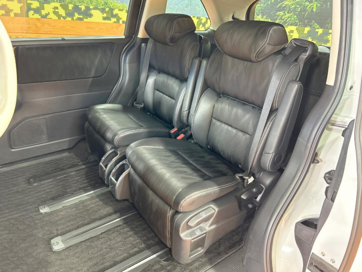 2017 Honda Odyssey DBA-RC1 (UW-6a126cea85c66)[22]