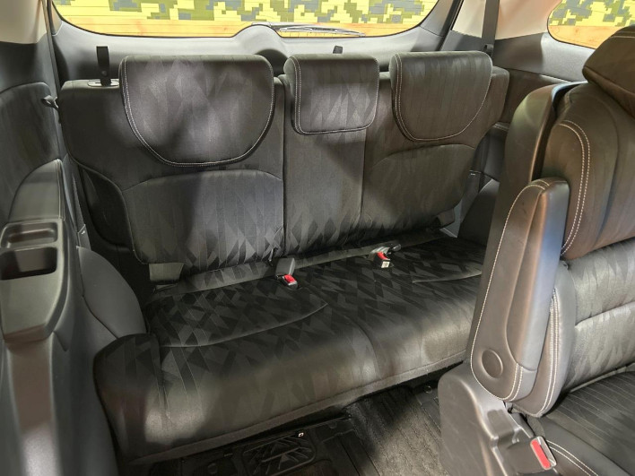 2017 Honda Odyssey DBA-RC1 (UW-6a126cea85c66)[20]