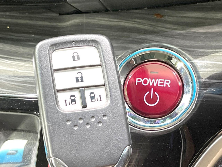 2016 Honda Odyssey Hybrid DAA-RC4 (UW-6a126cec12708)[16]