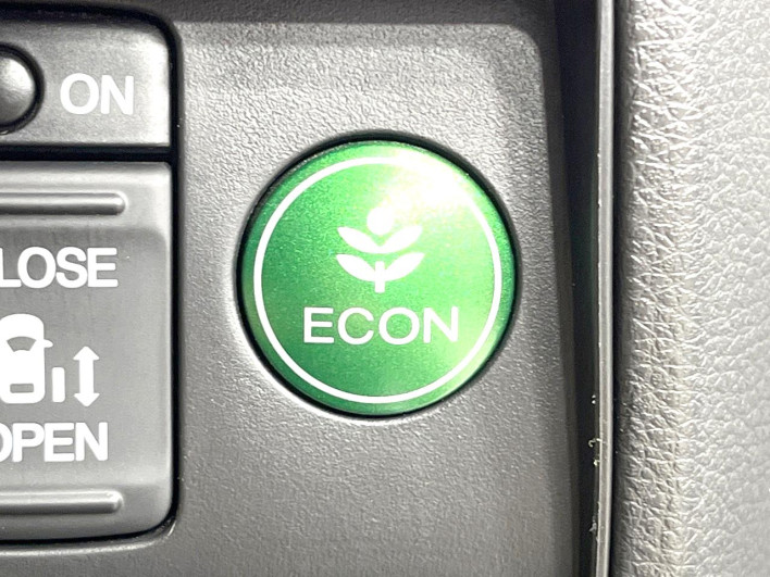 2016 Honda Odyssey Hybrid DAA-RC4 (UW-6a126cec12708)[21]