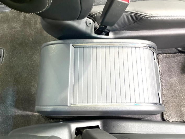 2016 Honda Odyssey Hybrid DAA-RC4 (UW-6a126cec12708)[13]