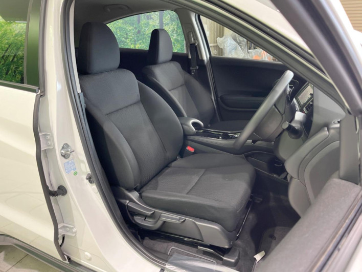 2014 Honda VEZEL DAA-RU3 (UW-6a126cf032fb8)[6]