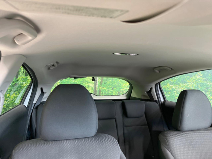 2014 Honda VEZEL DAA-RU3 (UW-6a126cf032fb8)[5]