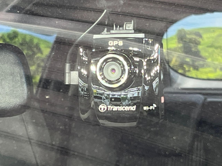 2016 Honda VEZEL DAA-RU3 (UW-6a126cf0df6bf)[9]