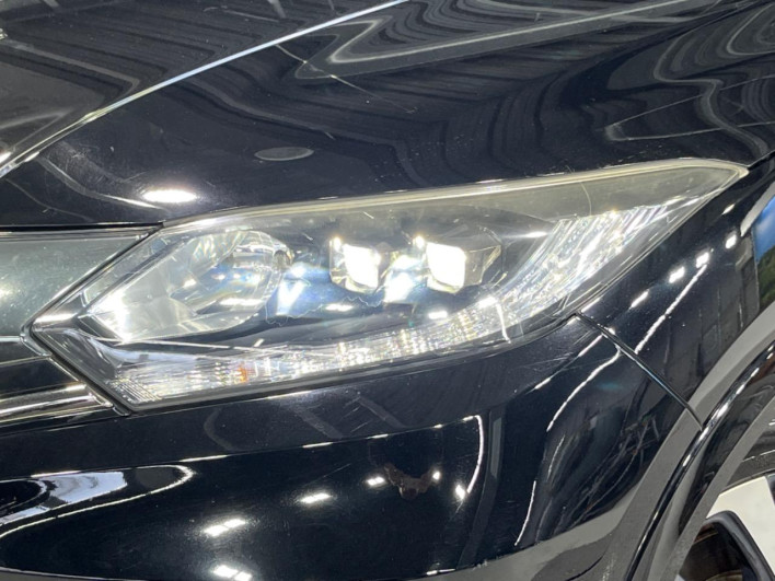2016 Honda VEZEL DAA-RU3 (UW-6a126cf1053ee)[10]