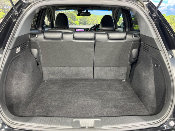 2016 Honda VEZEL DAA-RU3 (UW-6a126cf1053ee)[29]