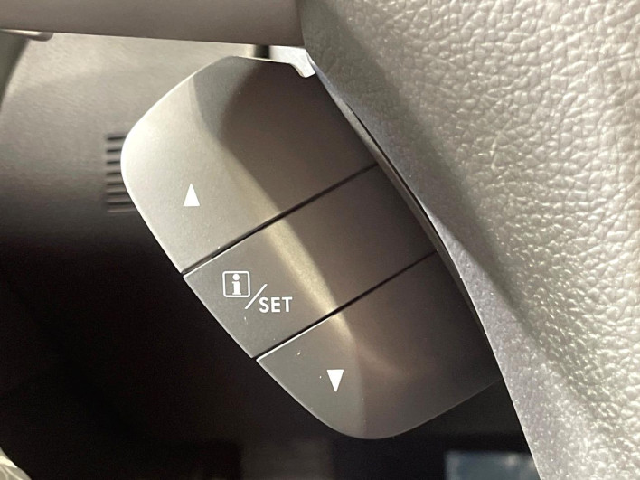 2014 Subaru Forester DBA-SJ5 (UW-6a126d02a7d53)[27]