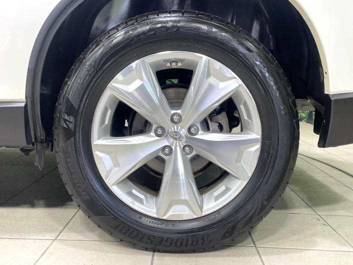 2014 Subaru Forester DBA-SJ5 (UW-6a126d02a7d53)[5]