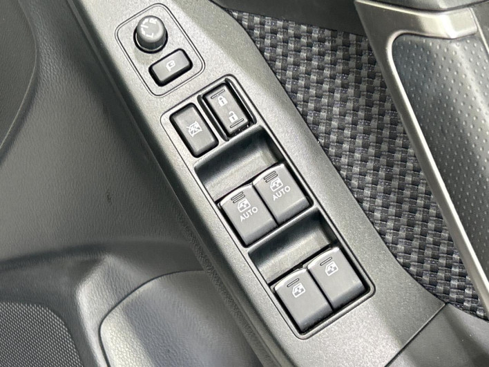 2015 Subaru Forester DBA-SJ5 (UW-6a126d02d371b)[24]