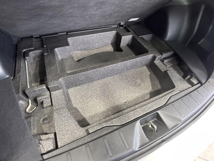 2015 Subaru Forester DBA-SJ5 (UW-6a126d02d371b)[22]