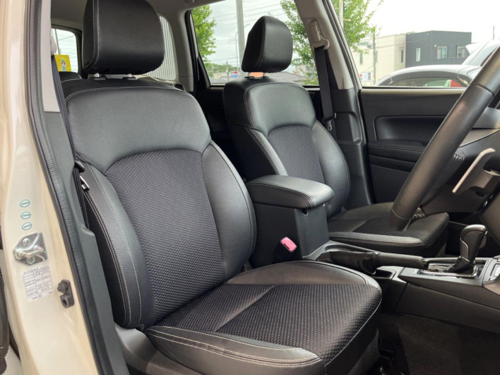 2015 Subaru Forester DBA-SJG (UW-6a126d04ebddc)[29]