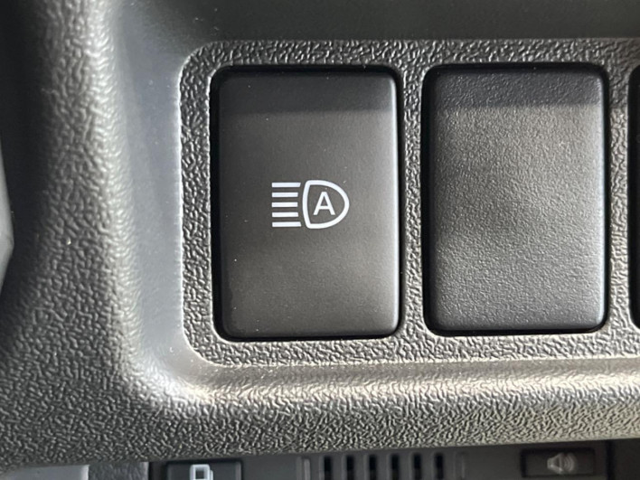 2023 Toyota Hiace Van 3BF-TRH200V (UW-6a126d0c4ac9b)[17]