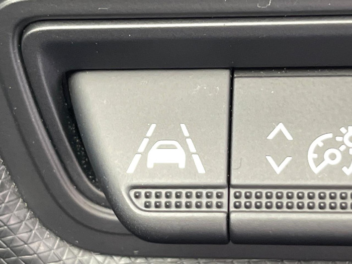 2022 Renault Lutecia 5AA-BJAH4MH (UW-6a126d1691b05)[7]