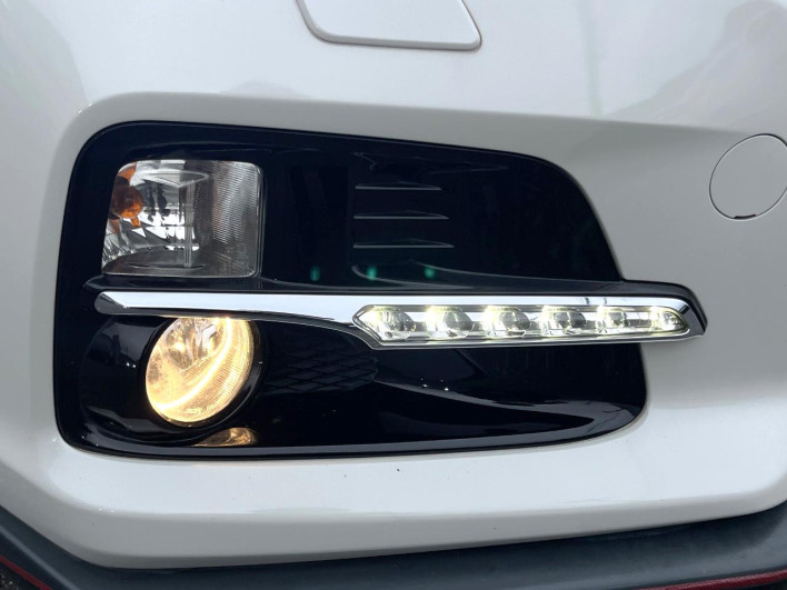 2015 Subaru Levorg DBA-VM4 (UW-6a126d18a5ae3)[7]