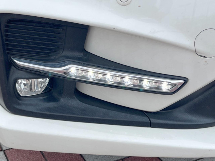 2017 Subaru Levorg DBA-VM4 (UW-6a126d192f447)[18]
