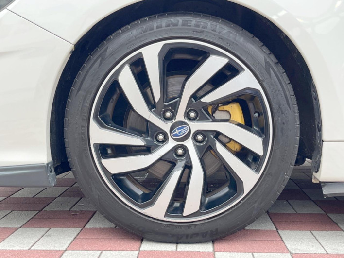 2017 Subaru Levorg DBA-VM4 (UW-6a126d19384af)[17]