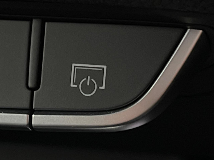 2022 Audi A4 3AA-8WDDWF (UW-6a126d21df66e)[14]