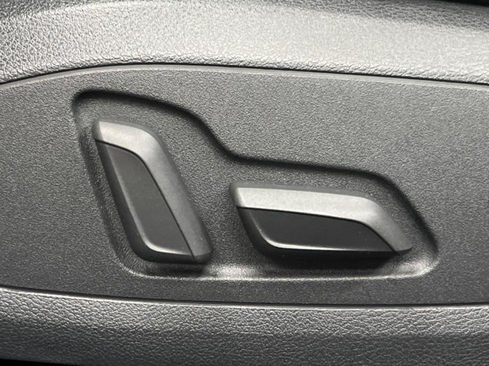 2022 Audi A4 3AA-8WDDWF (UW-6a126d21df66e)[29]