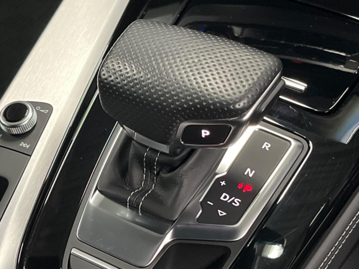 2022 Audi A4 3AA-8WDDWF (UW-6a126d21df66e)[16]