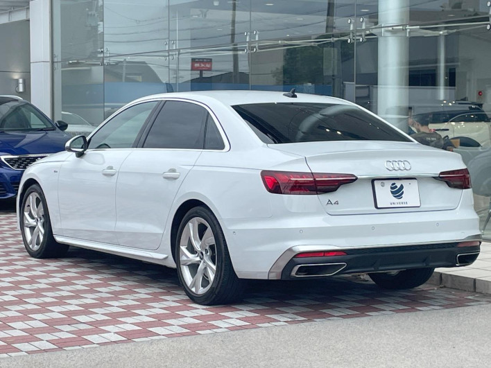 2022 Audi A4 3AA-8WDEM (UW-6a126d222418d)[21]