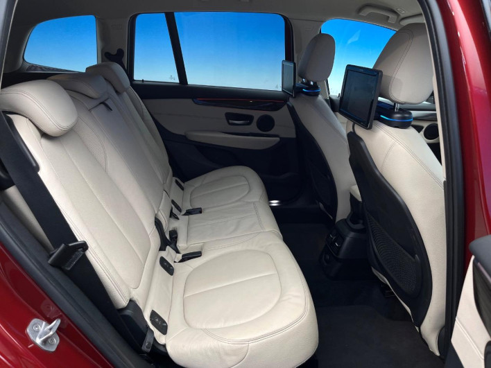 2017 BMW 2 Series LDA-2E20 (UW-6a126d2447160)[27]