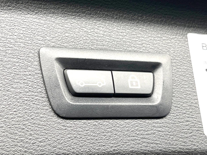2018 BMW X1 LDA-HT20 (UW-6a126d25d9111)[15]