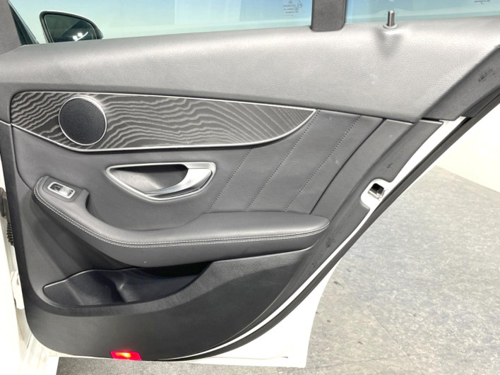 2020 Mercedes Benz C CLASS STATION WAGON LDA-205214 (UW-6a126d2953b30)[18]
