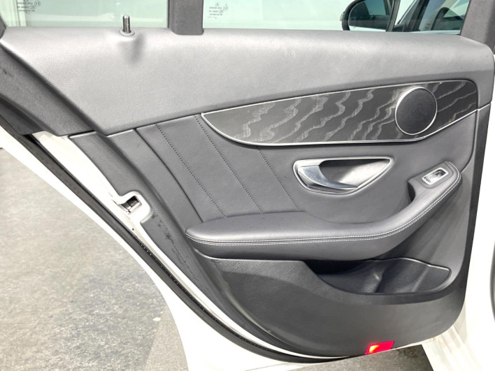 2020 Mercedes Benz C CLASS STATION WAGON LDA-205214 (UW-6a126d2953b30)[13]