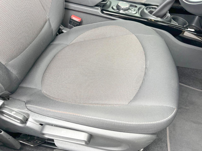 2018 Rover Mini LDA-LR20 (UW-6a126d2ba2945)[18]
