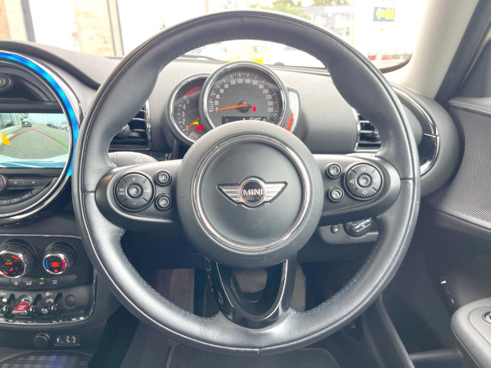 2018 Rover Mini LDA-LR20 (UW-6a126d2ba2945)[25]