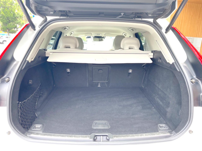 2021 Volvo XC60 5AA-UB420TXCM (UW-6a126d2eebddf)[13]