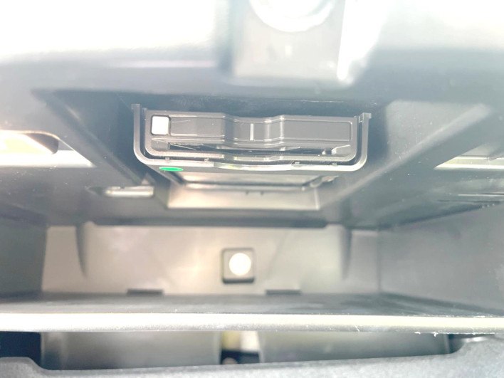 2021 Volvo XC60 5AA-UB420TXCM (UW-6a126d2eebddf)[10]