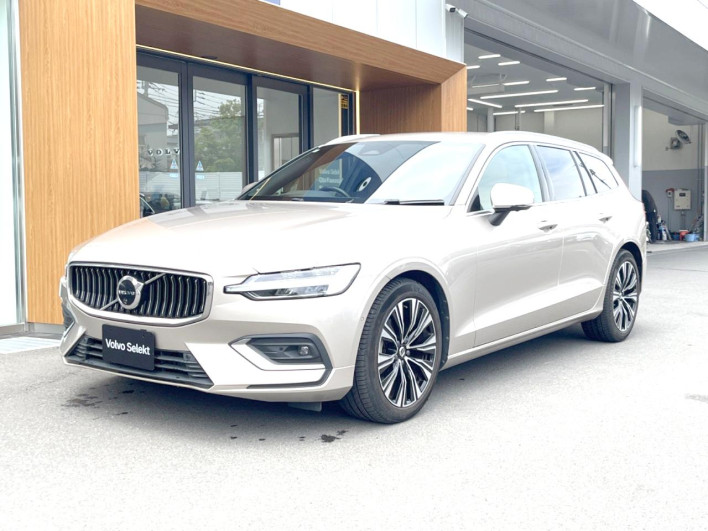 2023 Volvo V60 5AA-ZB420TM (UW-6a126d30014c5)[5]