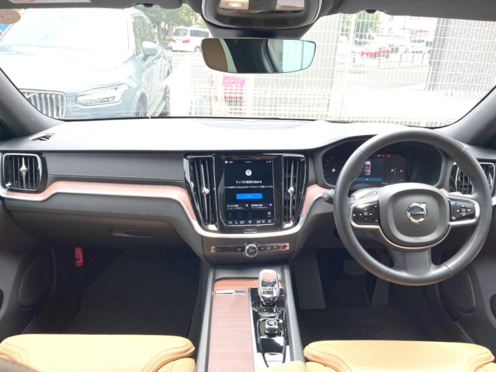 2023 Volvo V60 5AA-ZB420TM (UW-6a126d30014c5)[14]