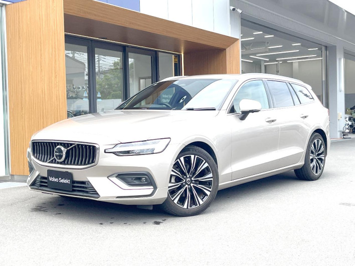 2023 Volvo V60 5AA-ZB420TM (UW-6a126d30014c5)[0]