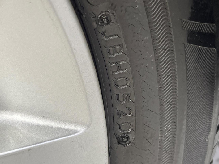2015 Nissan Cube DBA-Z12 (UW-6a126d30eae70)[18]